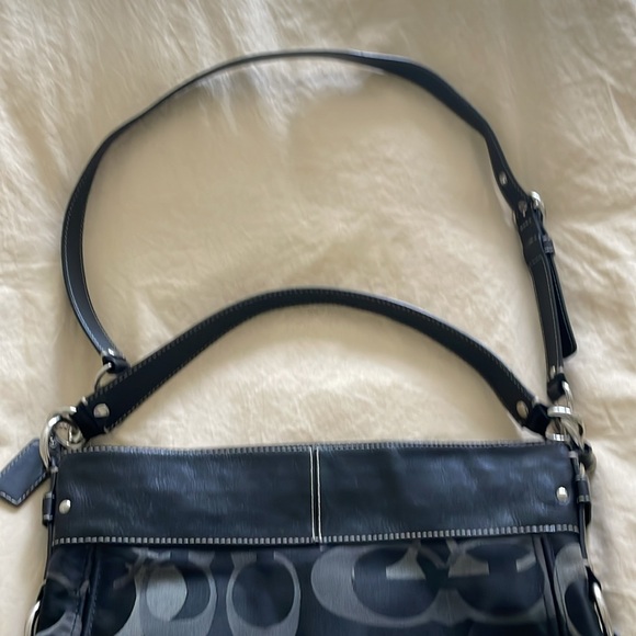 COACH Signature Hobo Shoulder Bag w/ Long Strap - Picture 3 of 9